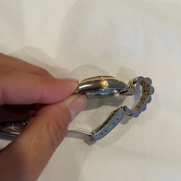 Rolex 26mm Datejust Oyster Perpetual Watch - Picture 8 of 14